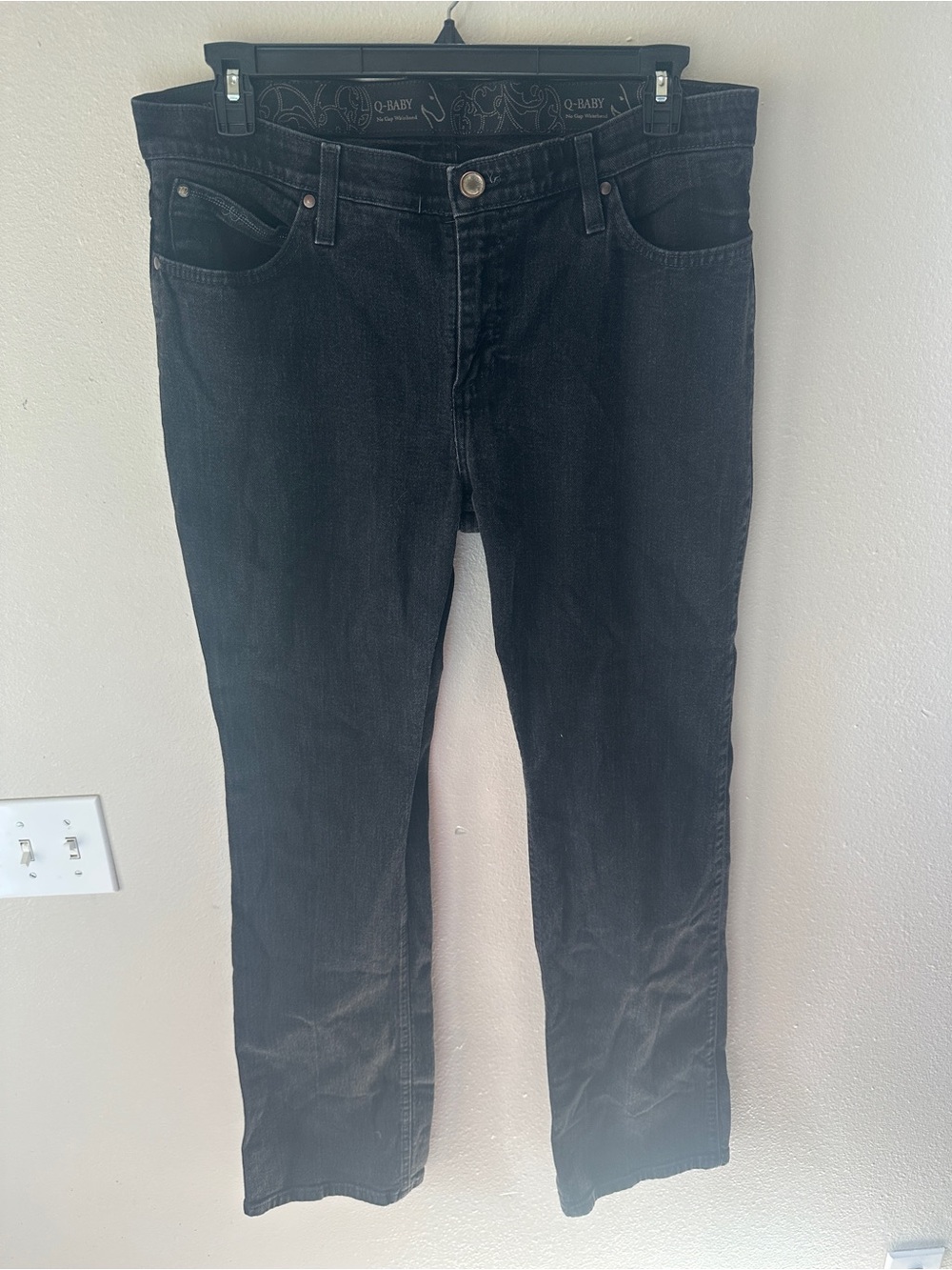 Wrangler Black Straight-Leg Women's Jeans